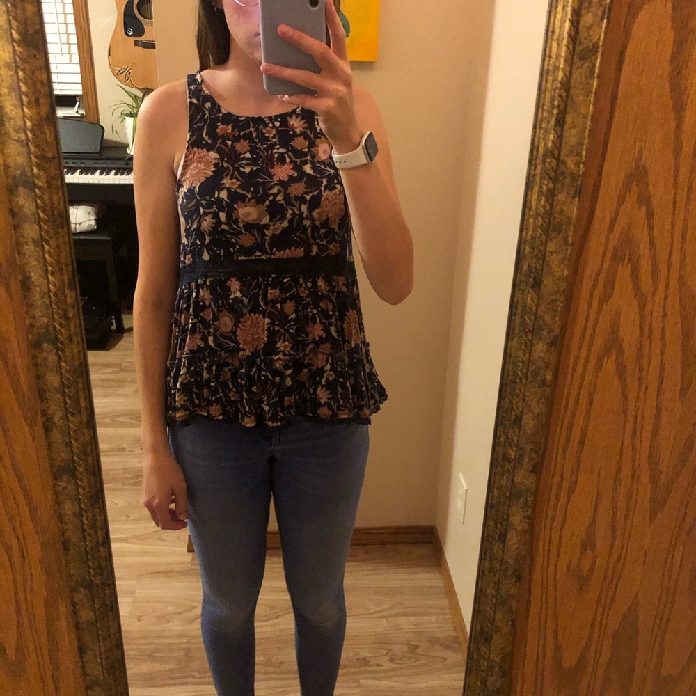 American Eagle floral tank